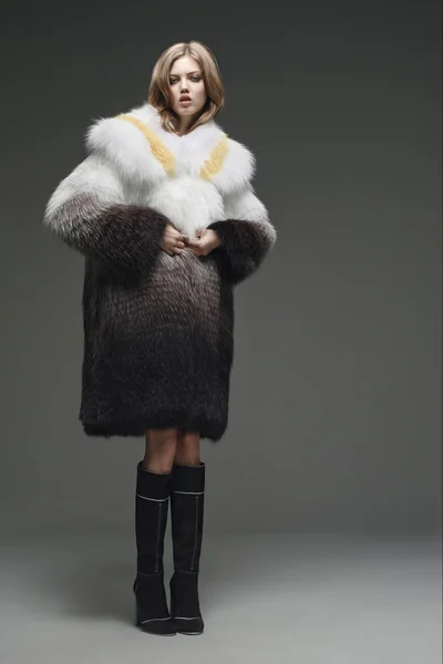 Look 25
